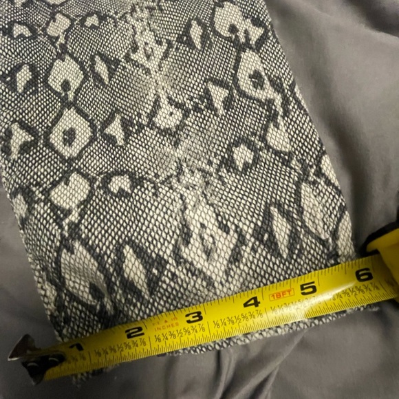 Nicole Miller New York Corduroy Textured Python Print Pants sz 14 - Picture 13 of 16